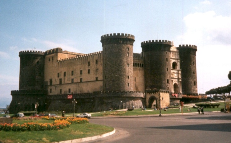 Campania - Napoli, Maschio Angioino