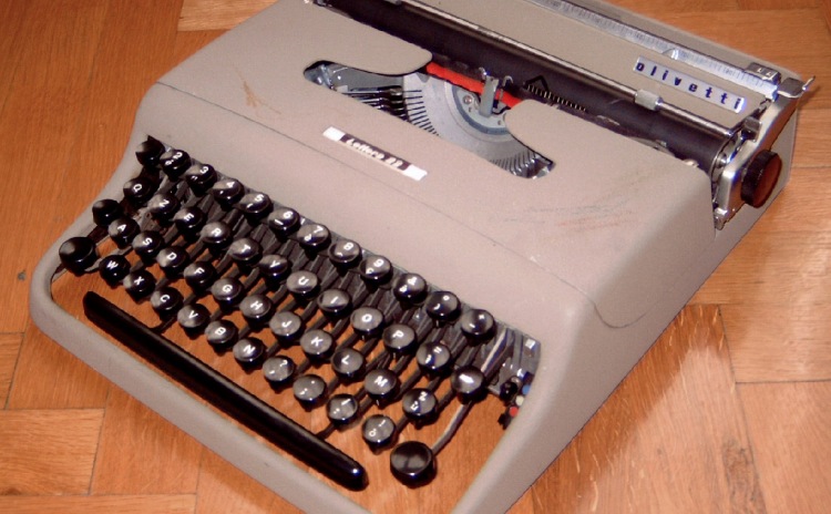 Piemonte - Lettera 22, Olivetti