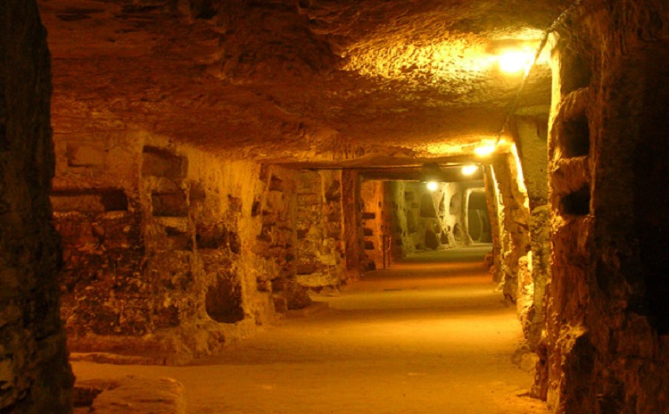 Strepitus Silentii in the Catacombs of St. John Sicily