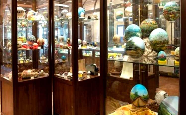 Museum of Painted Eggs (Ovo Pinto) - Umbria