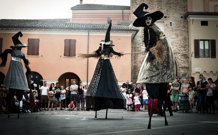 Emilia Romagna - Notte delle Streghe San Giovanni in Marignano