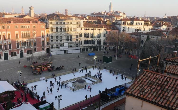 Ice Skating - Venice - Veneto - Italy
