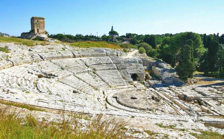 Teatro greco di Siracusa in Sicilia Teatro greco di Siracusa in Sicilia